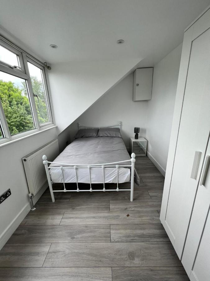 Lovely 2 Bedroom Flat With Roof Terrace In London Nw6 Extérieur photo